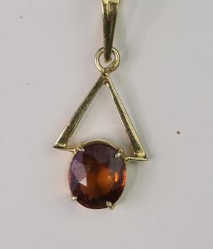 Cinnamon (Gomeda) Pendent