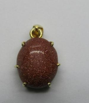 Gold Stone Pendent with Earrings
